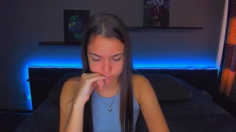 angel online show from 09/12/25, 12:22