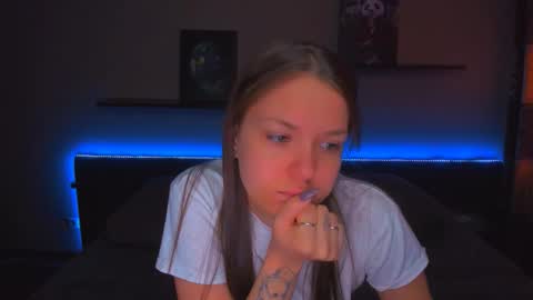 angel online show from 02/25/26, 01:26