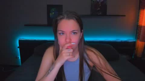 Snapshot of alexabarkley chatting on 04/27/26, 12:30 angel online show from 04/27/26, 12:30