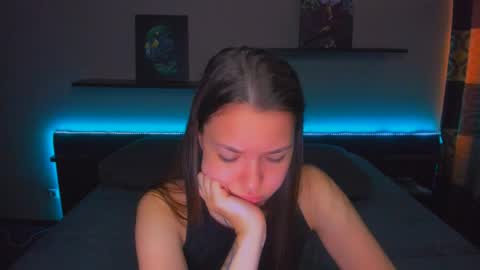 Snapshot of alexabarkley chatting on 06/02/26, 12:45 angel online show from 06/02/26, 12:45