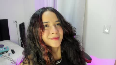 Snapshot of alexablue111 chatting on 01/18/25, 10:28 Alexa blue online show from 01/18/25, 10:28