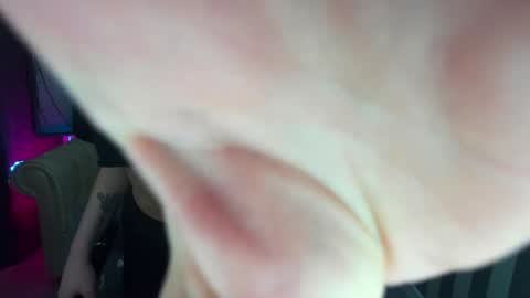 Snapshot of alexagreyyy chatting on 01/23/25, 03:16 alexagreyyy online show from 01/23/25, 03:16