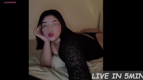 Snapshot of alexakimm chatting on 07/12/26, 01:46 Alexa online show from 07/12/26, 01:46