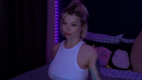 Alexa Mason online show from 07/27/26, 01:56