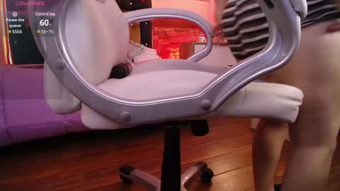 Alexa Moon online show from 01/30/25, 06:00