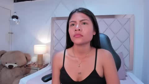 alexamoonn online show from 04/29/26, 06:03