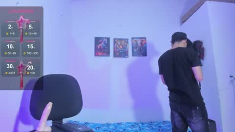 alexander_hot_20 online show from 06/24/26, 10:31