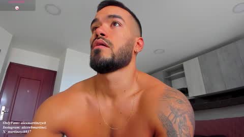 Onlyfansalexmartinezwb  Instagram alexwbmartinez  Twitter martinezcb937 online show from 10/13/25, 07:14