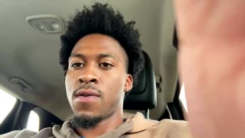Snapshot of alexanderdagreat414 chatting on 07/20/26, 12:07 alexanderdagreat414 online show from 07/20/26, 12:07