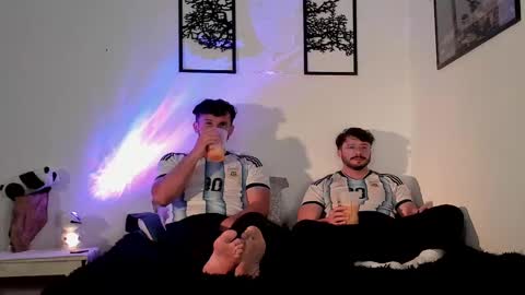 Snapshot of alexanderjaz chatting on 09/21/25, 12:23 Alexander Jaz online show from 09/21/25, 12:23