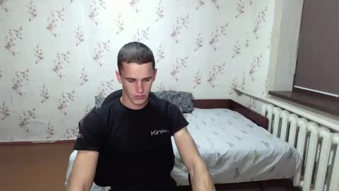 alexanderstrongs online show from 10/07/25, 08:17