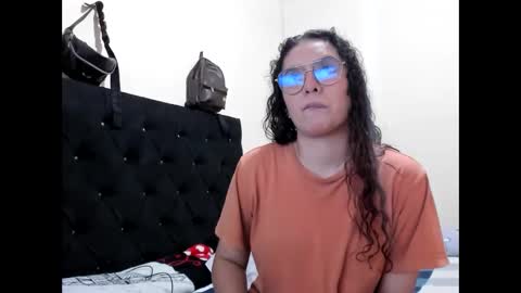 alexandra clauss online show from 10/03/25, 04:48