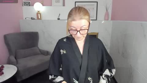 Alexandra online show from 02/13/25, 03:50