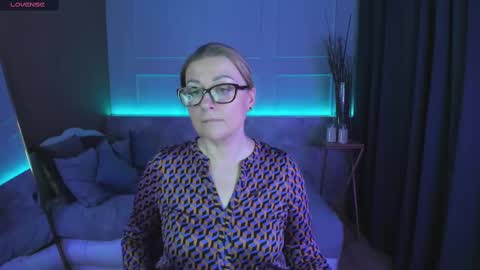 Alexandra online show from 02/25/25, 02:58