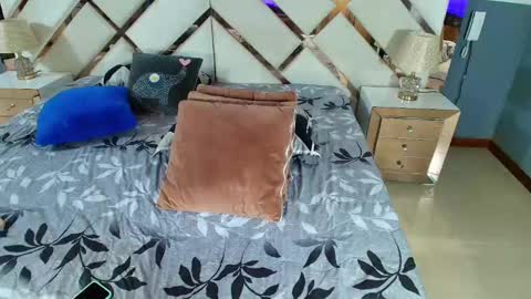 Snapshot of alexandra_wonder69x chatting on 12/11/24, 02:30 Alexandra ig alexandraax09 online show from 12/11/24, 02:30
