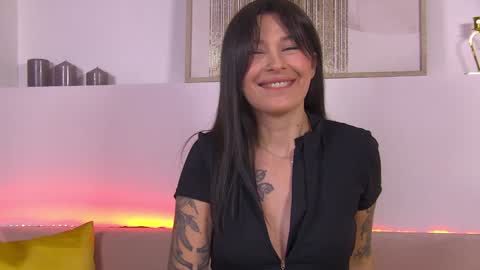 AlexandraBloom online show from 01/23/25, 10:33