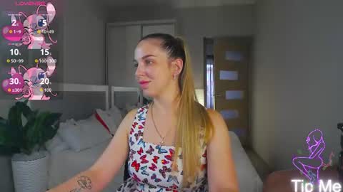 Snapshot of alexandracandy chatting on 06/11/26, 02:15 alexandracandy online show from 06/11/26, 02:15