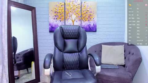     online show from 02/25/26, 12:04