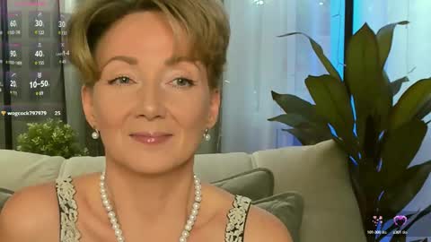 Alexandra online show from 02/25/25, 12:55