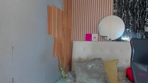 ALEXANDRA online show from 11/09/25, 04:00