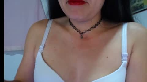 alexandrasaen online show from 11/10/25, 02:43