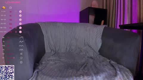 Snapshot of alexanotitle chatting on 01/11/25, 03:13 Alexa online show from 01/11/25, 03:13