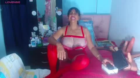 alexaqueenn online show from 05/16/26, 11:46