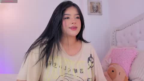 lexandra  online show from 04/09/26, 04:34