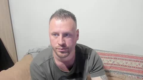 Snapshot of alexboy2022 chatting on 03/08/25, 07:09 onlyfans..alexyno2022 online show from 03/08/25, 07:09