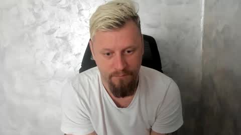 onlyfans..alexyno2022 online show from 04/15/26, 11:50