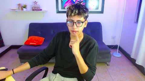 alex online show from 04/15/26, 02:02