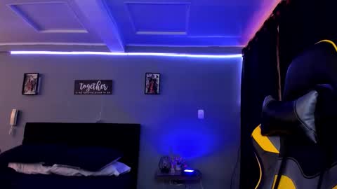 alexgiraldo__ online show from 09/23/25, 12:19