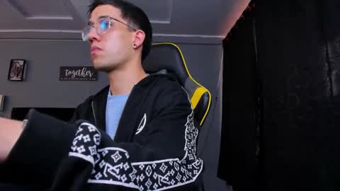 alexgiraldo__ online show from 10/25/25, 12:13