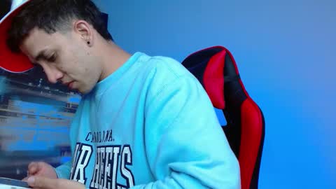 alexgiraldo__ online show from 03/25/26, 02:50