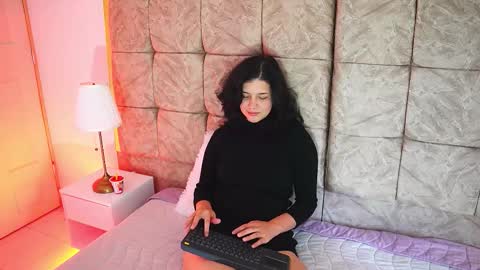 alexia_clark7 online show from 02/25/26, 07:45