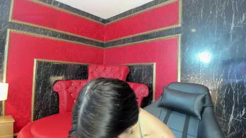 Alexiaa  Online 1430 to 2100 GMT-5 online show from 02/19/26, 01:29