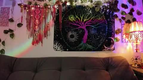 Snapshot of alexiafisher_ chatting on 10/24/25, 10:06 Alex online show from 10/24/25, 10:06