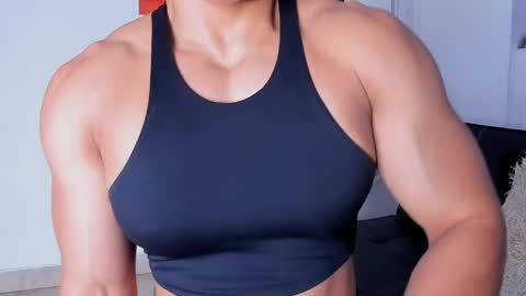 Snapshot of alexiafit chatting on 04/27/26, 07:45 alexiafit online show from 04/27/26, 07:45