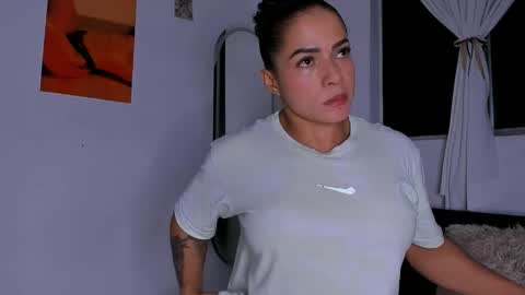 Snapshot of alexiafit chatting on 04/29/26, 08:04 alexiafit online show from 04/29/26, 08:04