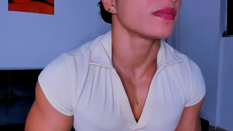 Snapshot of alexiafit chatting on 05/23/26, 09:41 alexiafit online show from 05/23/26, 09:41