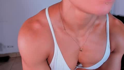 Snapshot of alexiafit chatting on 06/06/26, 10:58 alexiafit online show from 06/06/26, 10:58