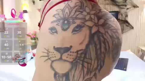 Alexia online show from 10/15/25, 02:06