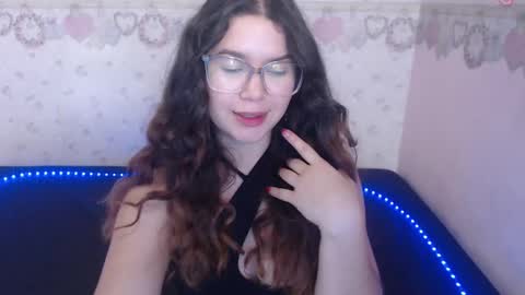 Alexia online show from 02/11/25, 03:18