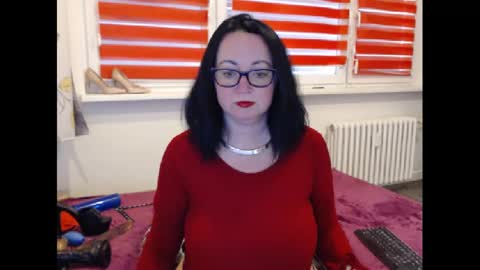 alexie33 online show from 02/10/25, 02:26