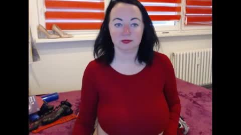 alexie33 online show from 02/11/25, 10:59