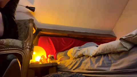 Snapshot of alexischat chatting on 02/14/25, 12:30 alexischat online show from 02/14/25, 12:30