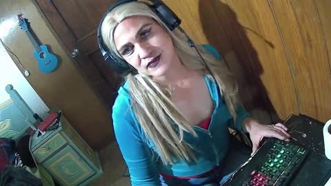 alexiss699 online show from 12/18/24, 04:31