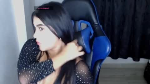 alexitadeli10 online show from 11/08/25, 05:07