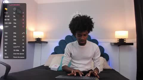 Alex Jaccob online show from 10/13/25, 01:11