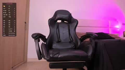 Alex Jaccob online show from 12/15/25, 01:04